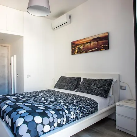 게스트하우스 Solarium Al Duomo By Wonderful Italy 3*