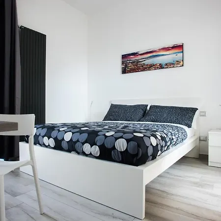 게스트하우스 Solarium Al Duomo By Wonderful Italy 나폴리